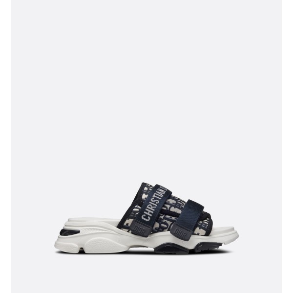 D-Wander sandals